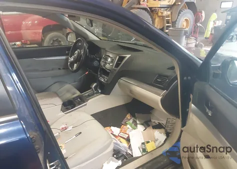 2011 Subaru Outback 2.5I Premium z USA, uszkodzony, nr VIN 4S4BRBCC9B3413421